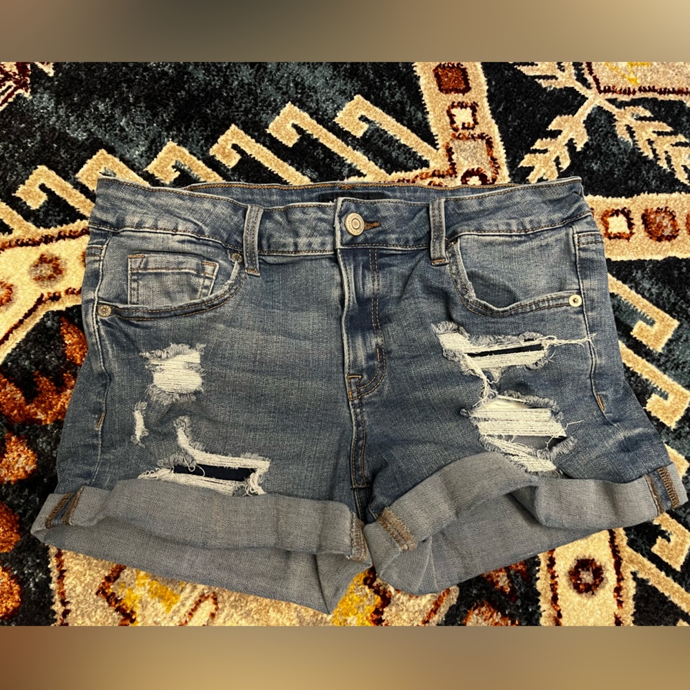 Aeropostale Seriously Stretchy Low-Rise Denim Midi Shorts - Picture 12 of 13